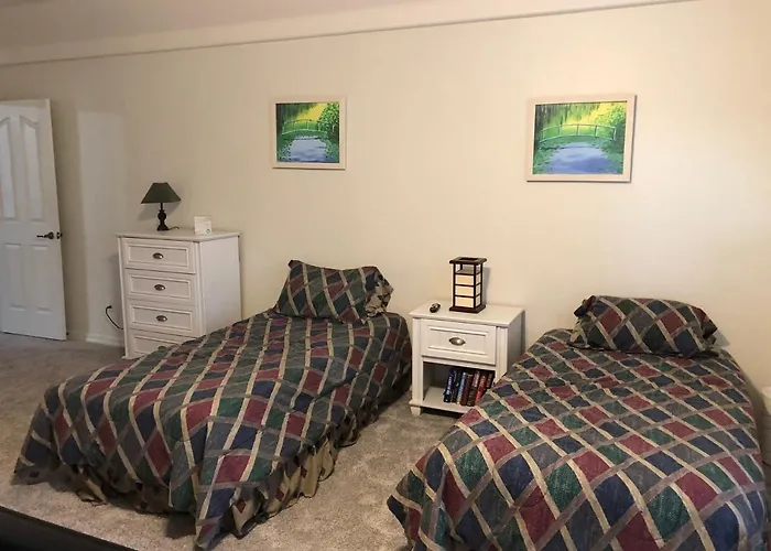 2 Master And Loft With Kitchenette In Upper Level Within Our Shared Townhome Mesa