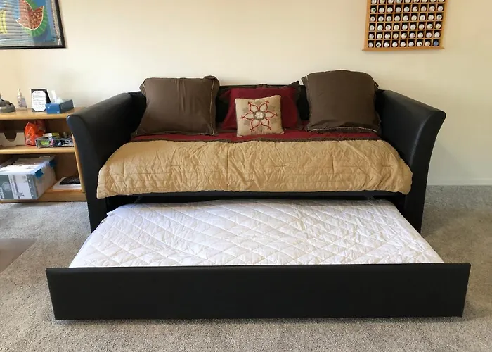 2 Master And Loft With Kitchenette In Upper Level Within Our Shared Townhome *